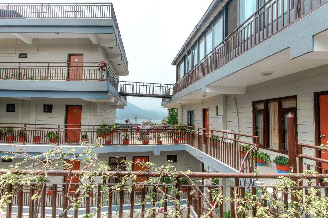 Hotel Peace Plaza Pokhara Exterior foto