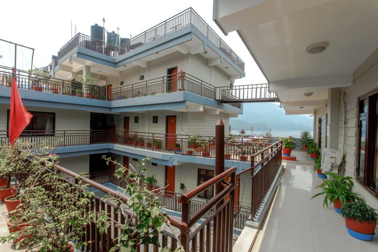Hotel Peace Plaza Pokhara Exterior foto